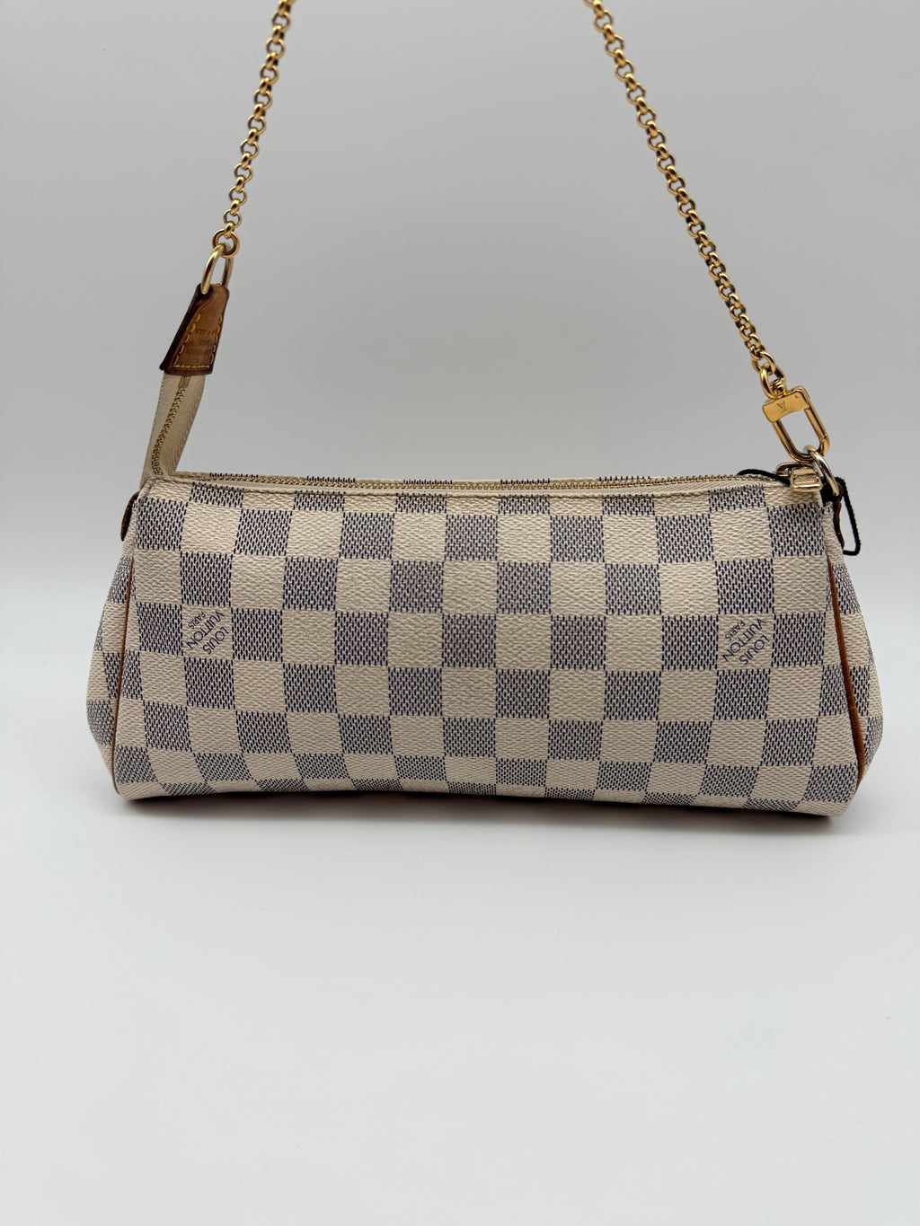 ExaLouis Vuitton Damier Azur Eva Clutch