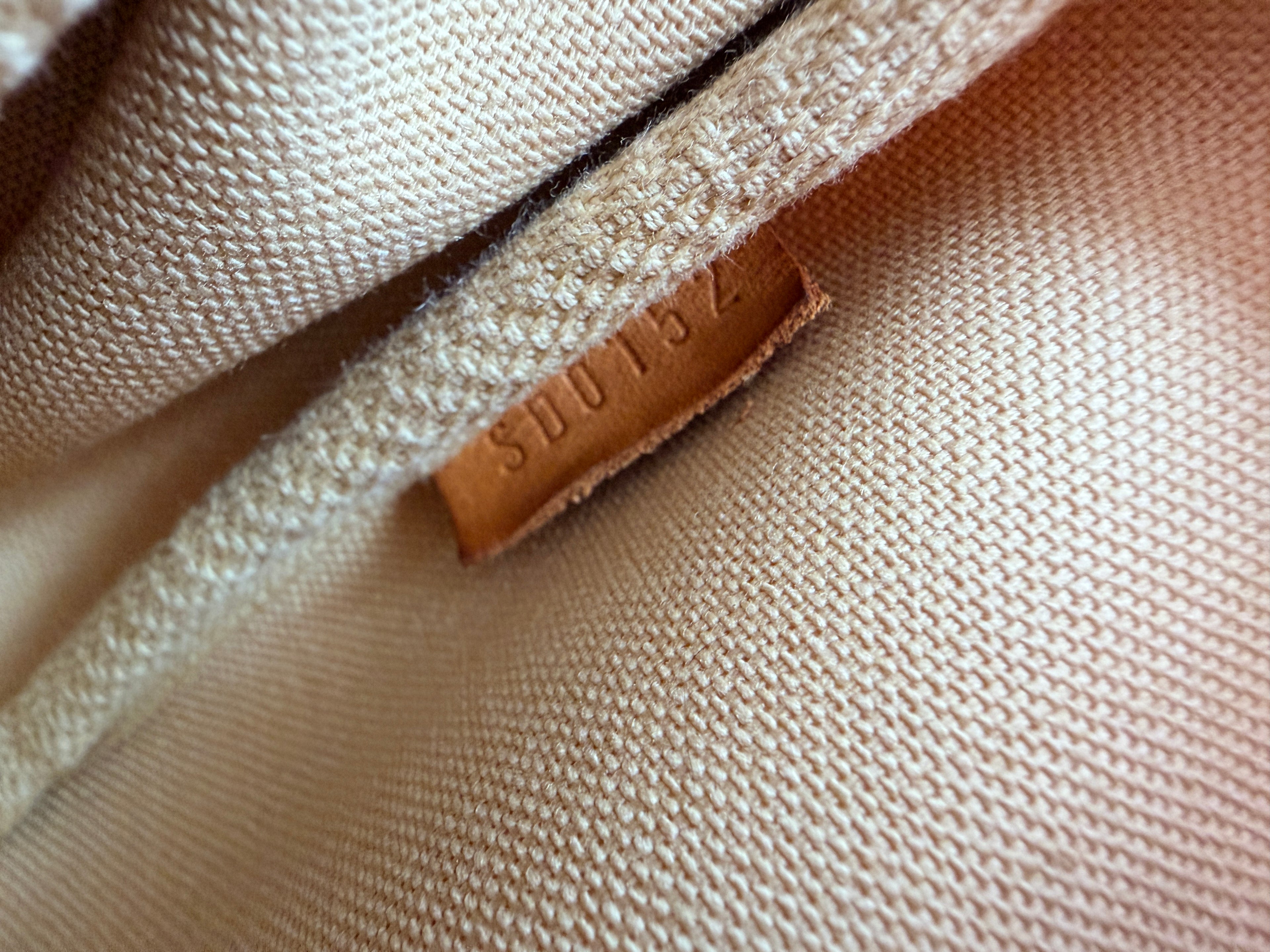 ExaLouis Vuitton Damier Azur Eva Clutch