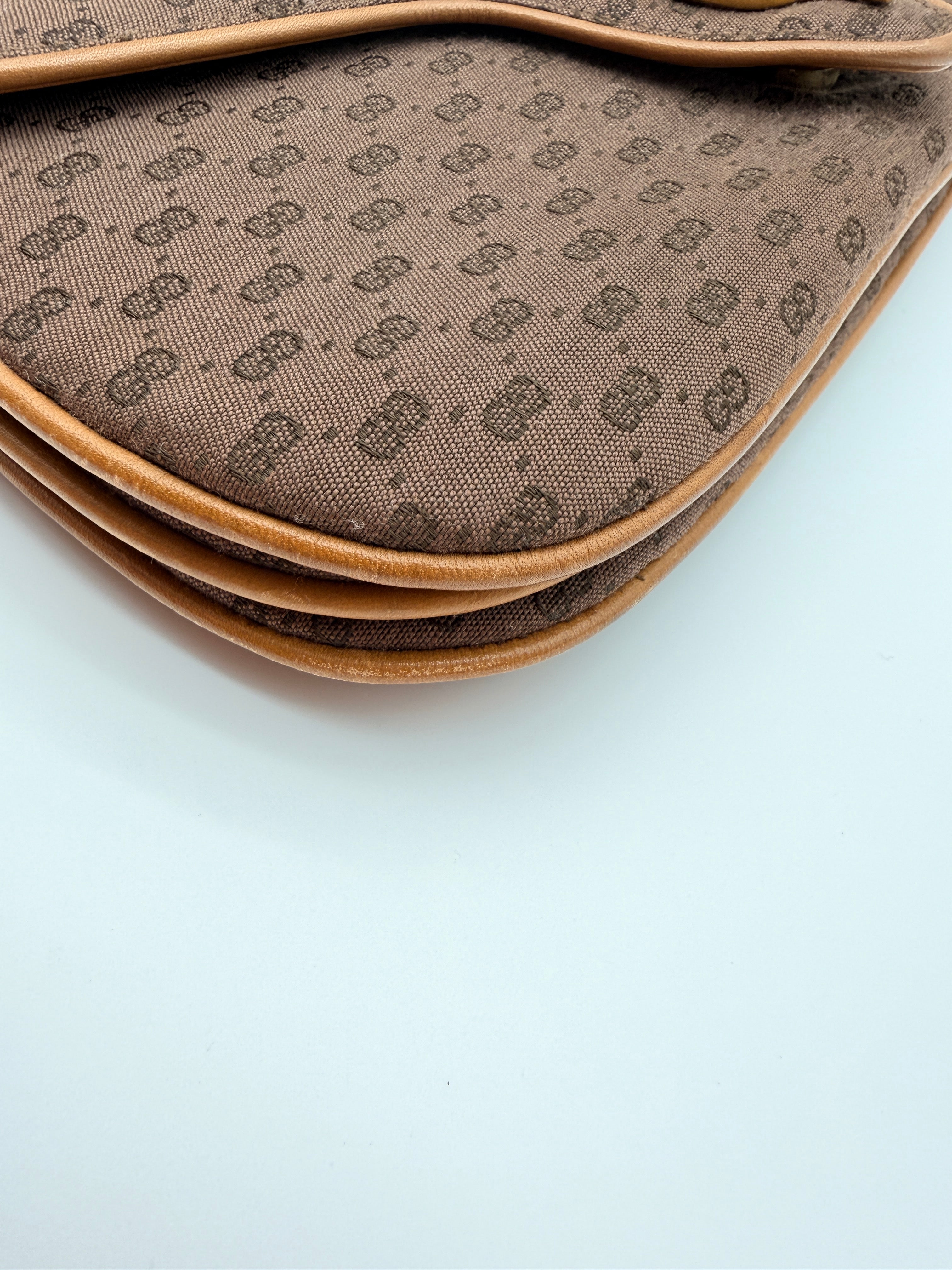 Vintage Gucci GG Canvas Shoulder Bag in Brown — 1970s–80s