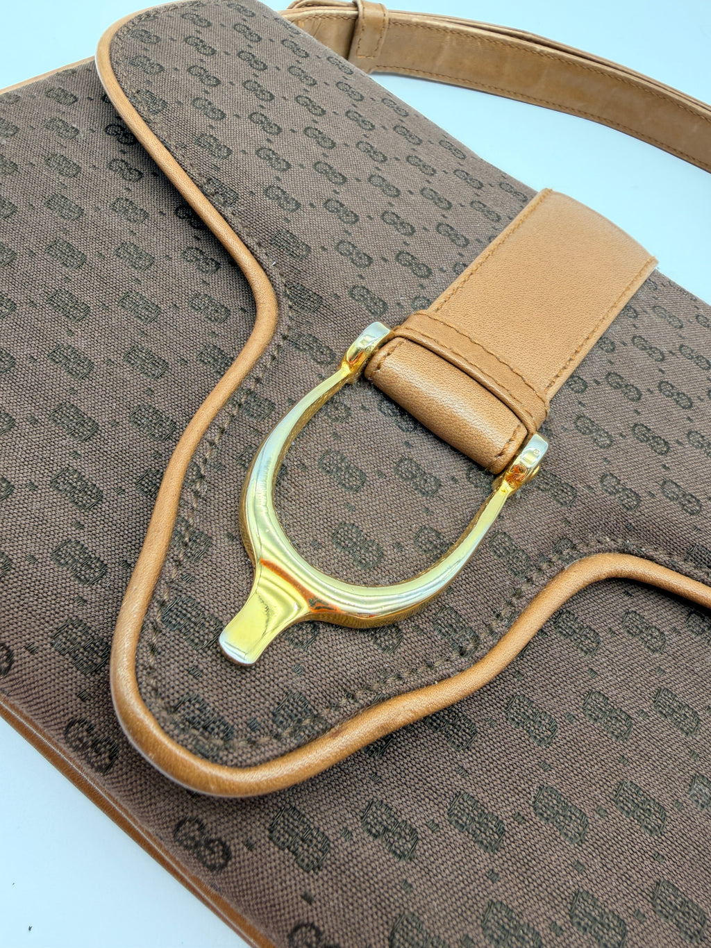 Vintage Gucci GG Canvas Shoulder Bag in Brown — 1970s–80s