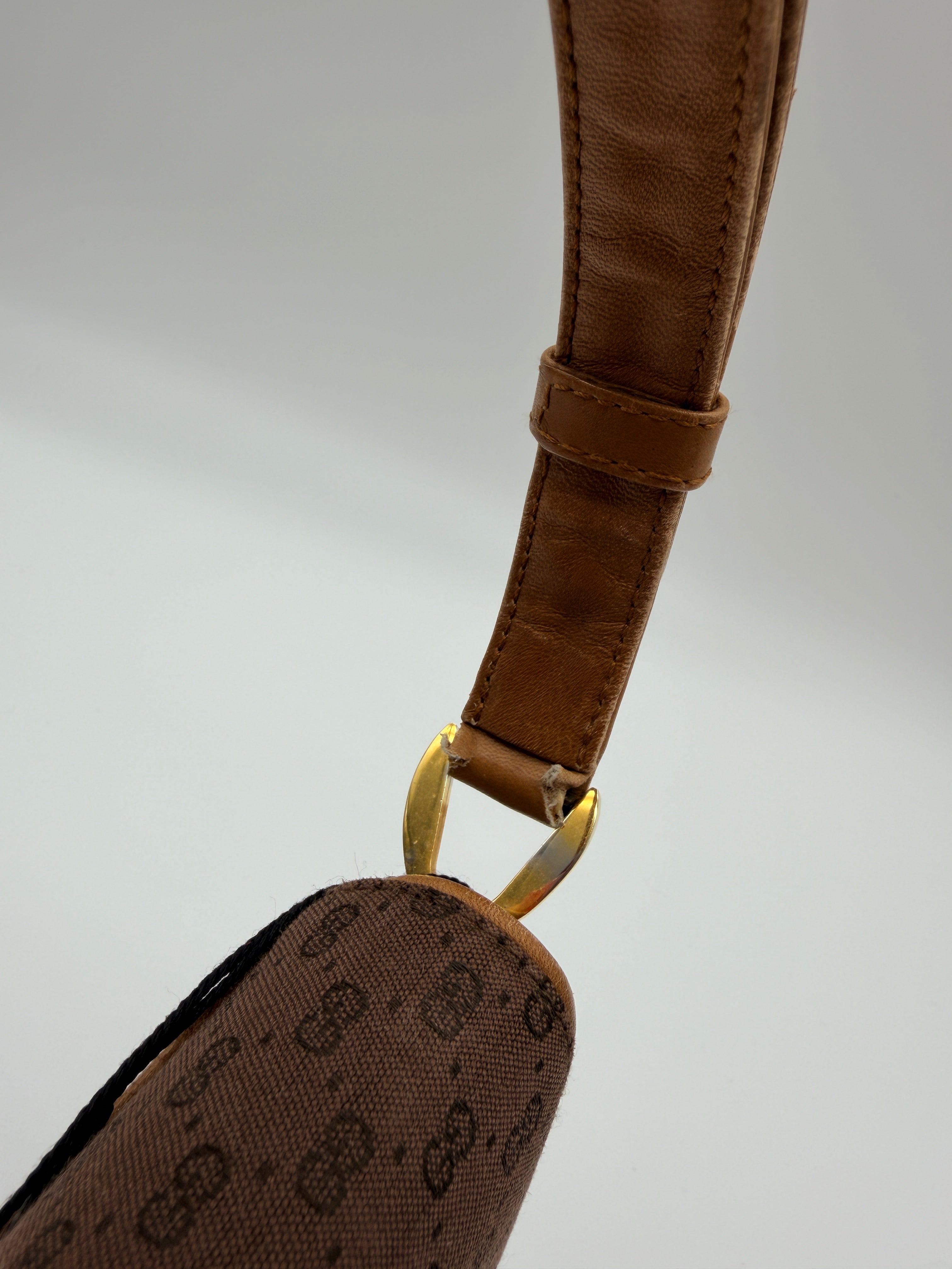 Vintage Gucci GG Canvas Shoulder Bag in Brown — 1970s–80s